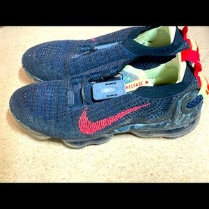 The shoes are great only used a handful of times in the gym never worn outside.